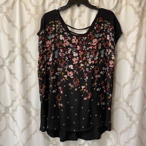 Maurices floral blouse